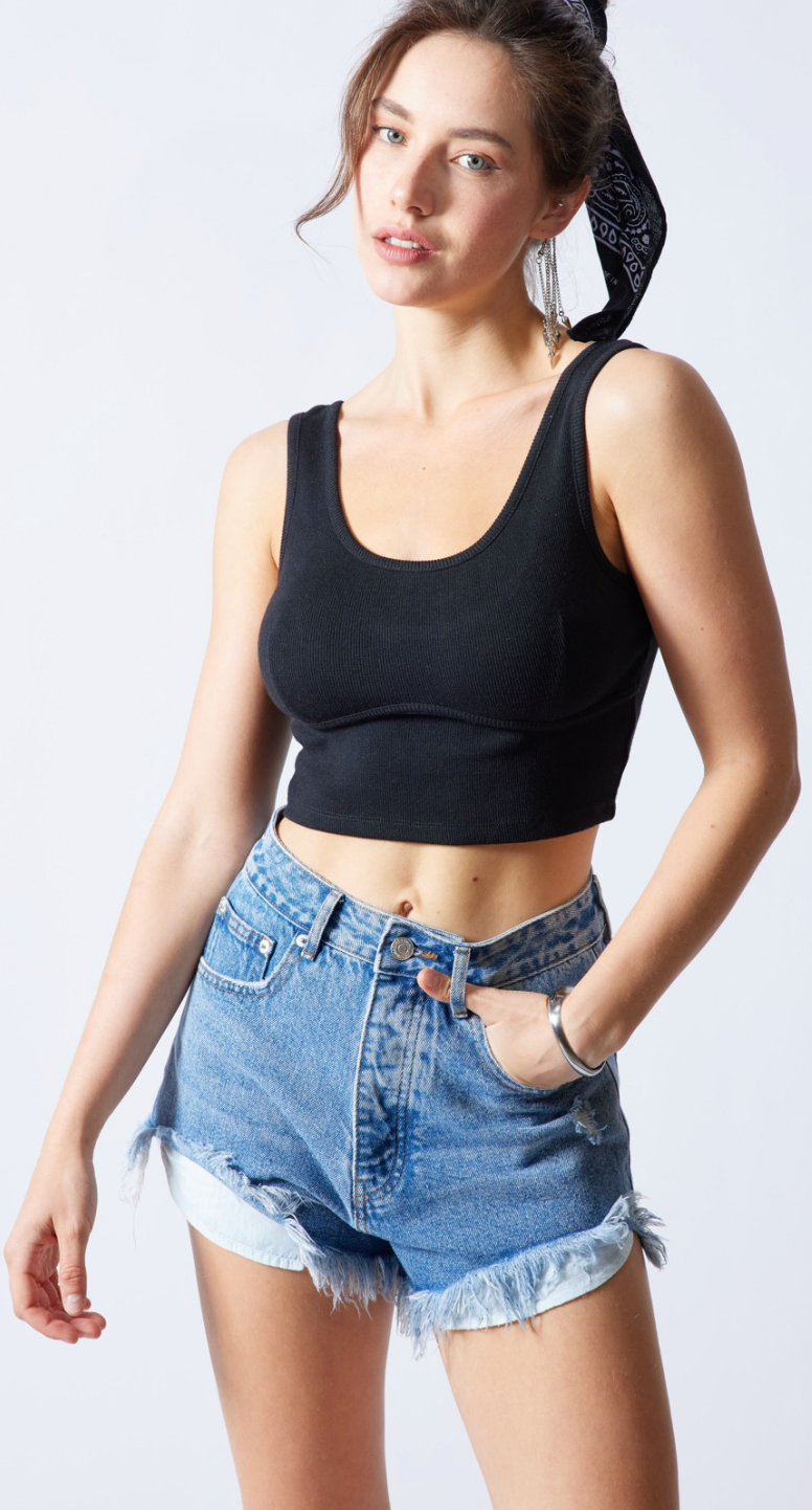 Wynter Wave Top