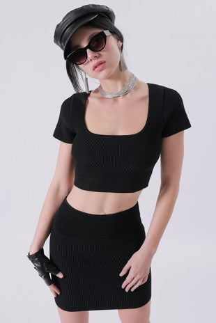 Sculpt Square Neck Ribbed Knit Cropped Top